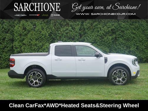 Space White Metallic 2025 Ford Maverick Lariat