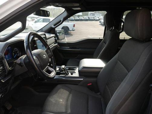 Oxford White 2021 Ford F-150 XLT