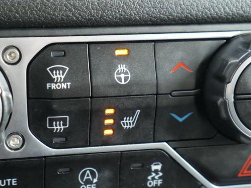 Bright White Clearcoat 2024 Jeep Wrangler Sport S