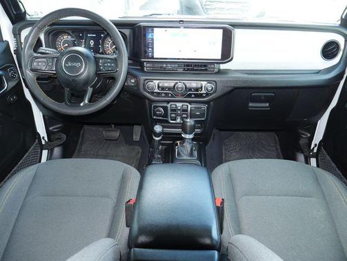 Bright White Clearcoat 2024 Jeep Wrangler Sport S