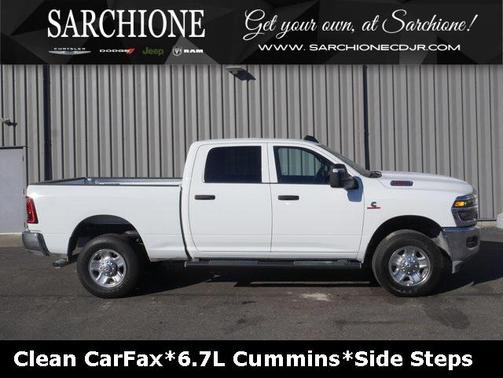 2025 RAM 2500 Tradesman Crew Cab 4x4 6'4' Box