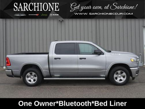 Billet Silver Metallic Clearcoat 2025 RAM 1500 Big Horn/Lone Star