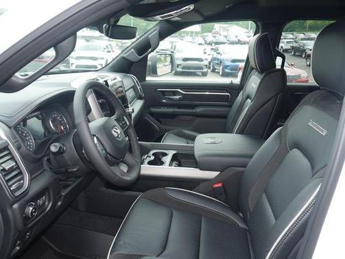 Bright White Clearcoat 2026 RAM 1500 Laramie