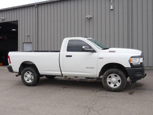 2019 RAM 2500 Tradesman Regular Cab 4x4 8' Box