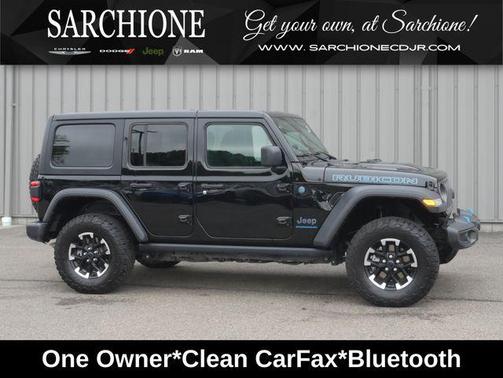 Black Clearcoat 2025 Jeep Wrangler 4xe Rubicon
