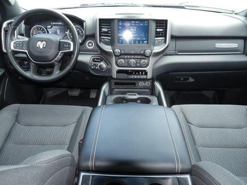 Delmonico Red Pearlcoat 2021 RAM 1500 Big Horn/Lone Star