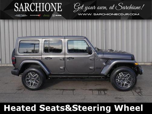 2025 Jeep Wrangler 4-Door Sahara 4x4