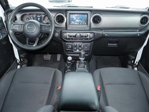 2022 Jeep Gladiator Sport S