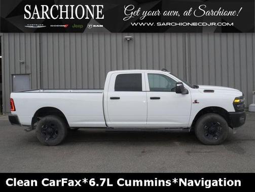 2025 RAM 3500 Tradesman Crew Cab 4x4 8' Box