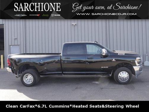 2025 RAM 3500 Laramie Crew Cab 4x4 8' Box