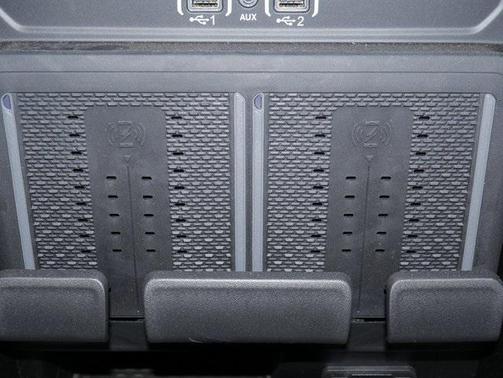 2025 RAM 3500 Laramie Crew Cab 4x4 8' Box