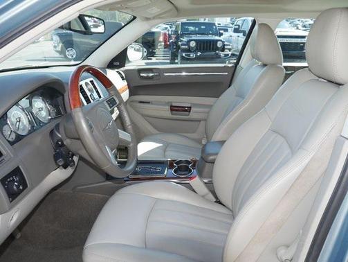 2009 Chrysler 300C Hemi