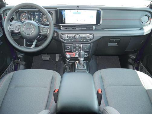 Reign 2026 Jeep Gladiator Rubicon
