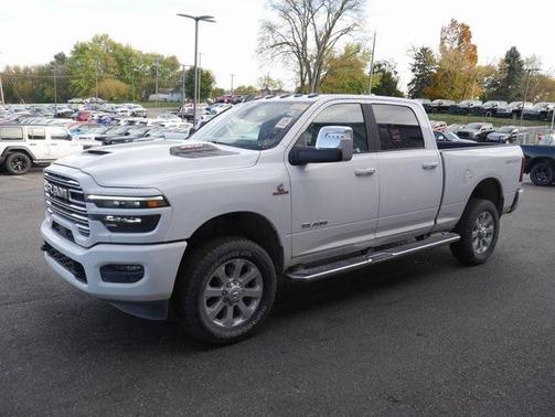 2025 RAM 2500 Laramie Crew Cab 4x4 6'4' Box