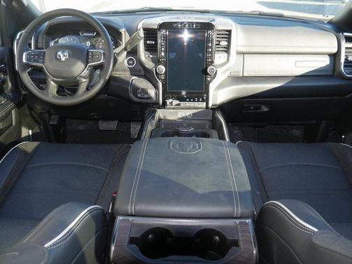 2025 RAM 2500 Laramie Crew Cab 4x4 6'4' Box