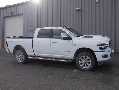 2025 RAM 2500 Laramie Crew Cab 4x4 6'4' Box