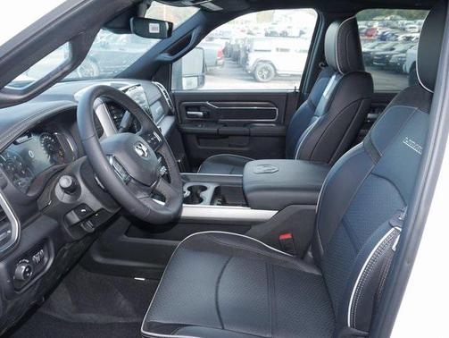 2025 RAM 2500 Laramie Crew Cab 4x4 6'4' Box