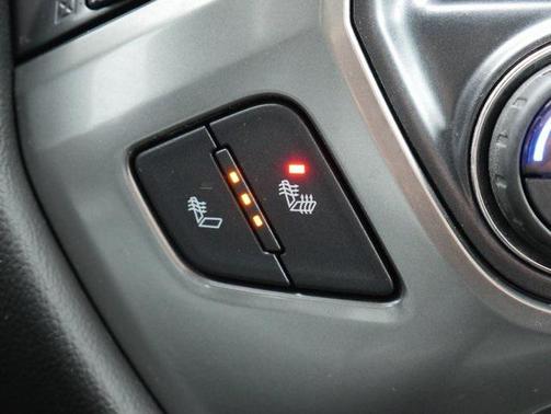 2017 Chevrolet Silverado 1500 2LT