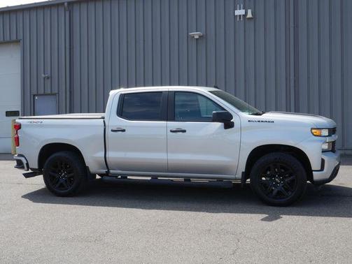 Silver Ice Metallic 2020 Chevrolet Silverado 1500 Custom