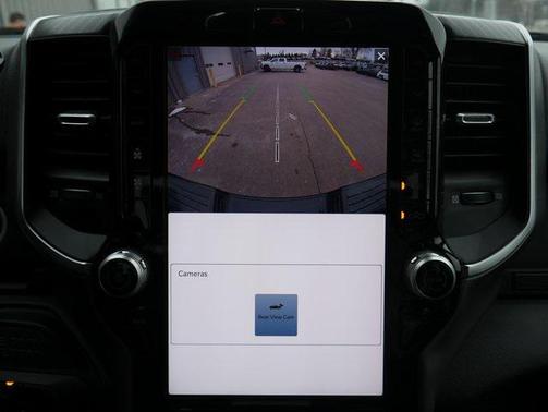 2025 RAM 2500 Big Horn Crew Cab 4x4 6'4' Box