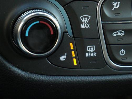 2022 Chevrolet Equinox FWD RS