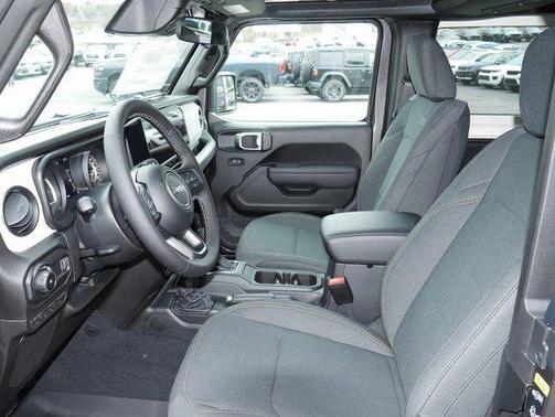 Granite Crystal Metallic Clearcoat 2026 Jeep Wrangler Sport S