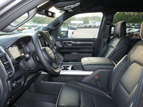 Granite Crystal Metallic Clearcoat 2026 RAM 1500 Laramie