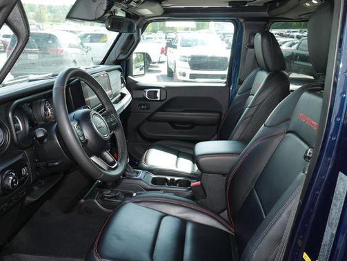 Fathom Blue Pearlcoat 2025 Jeep Gladiator Rubicon