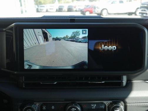 2025 Jeep Gladiator High Tide