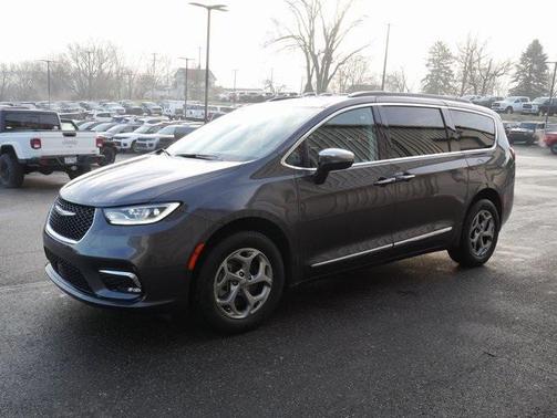 2023 Chrysler Pacifica Limited