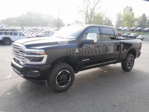 2025 RAM 2500 Laramie Crew Cab 4x4 6'4' Box