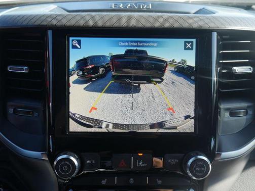 Granite Crystal Metallic Clearcoat 2026 RAM 1500 Big Horn/Lone Star