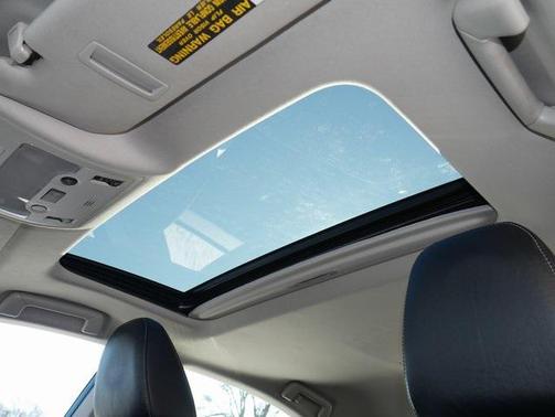 2014 Lexus ES 300h Base