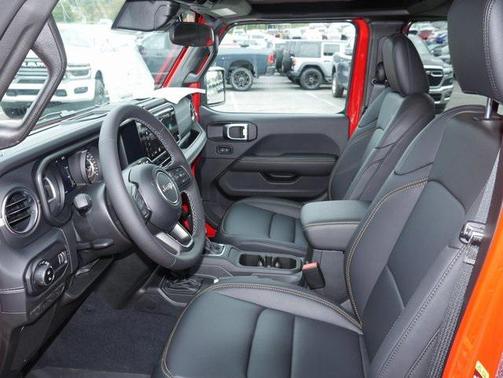 2025 Jeep Gladiator High Tide