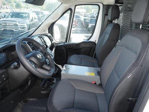 2025 RAM ProMaster 2500 Base