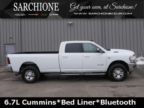 2021 RAM 2500 Big Horn Crew Cab 4x4 8' Box