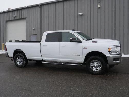 2021 RAM 2500 Big Horn Crew Cab 4x4 8' Box
