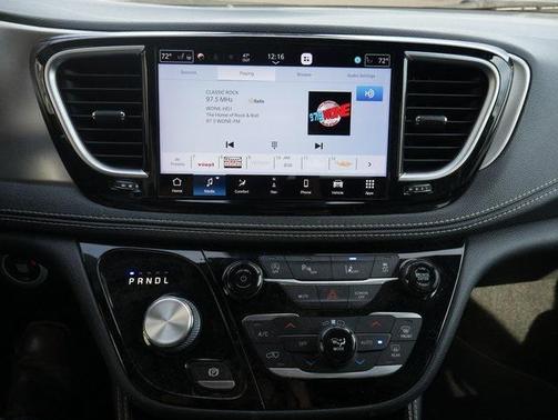 2021 Chrysler Pacifica Limited