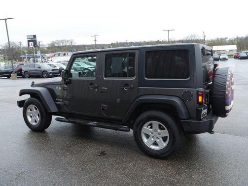 2017 Jeep Wrangler Unlimited Sport
