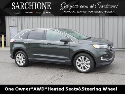 2022 Ford Edge Titanium