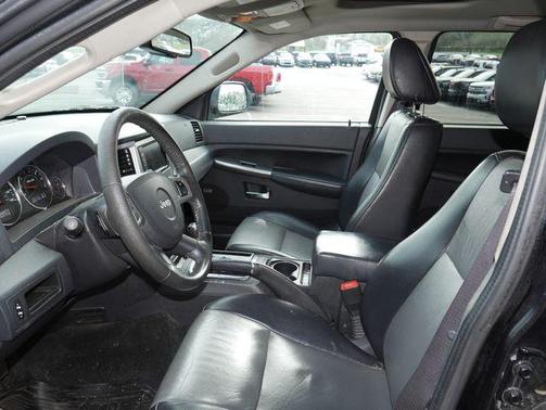 2010 Jeep Grand Cherokee Laredo