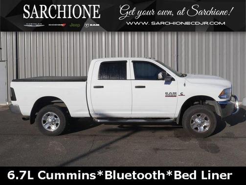 2017 RAM 3500 Tradesman Crew Cab 4x4 6'4' Box