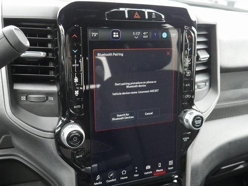 2024 RAM 2500 Tradesman Crew Cab 4x4 6'4' Box