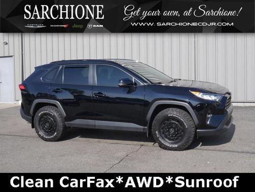 2020 Toyota RAV4 XLE Premium