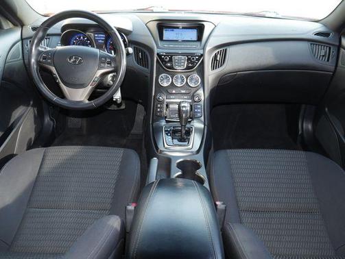 2013 Hyundai Genesis Coupe 2.0T