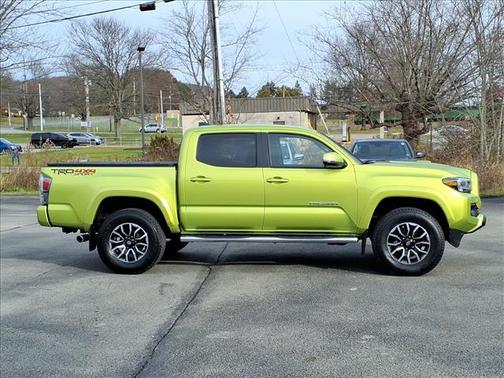 2023 Toyota Tacoma TRD Sport