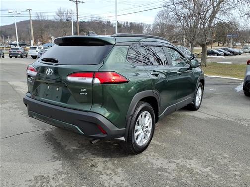 2025 Toyota Corolla Cross LE