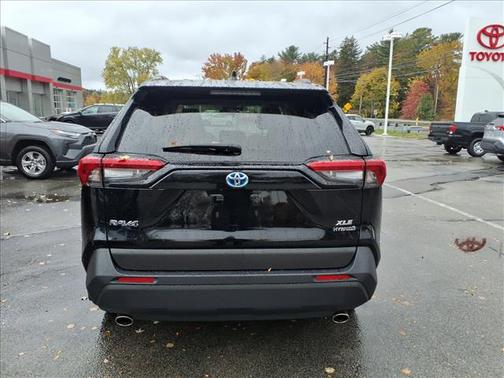 2023 Toyota RAV4 Hybrid XLE Premium