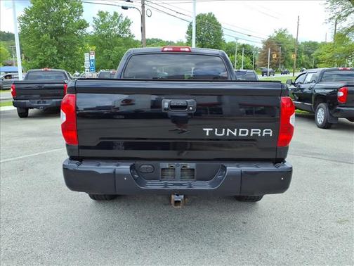 Black 2018 Toyota Tundra SR5