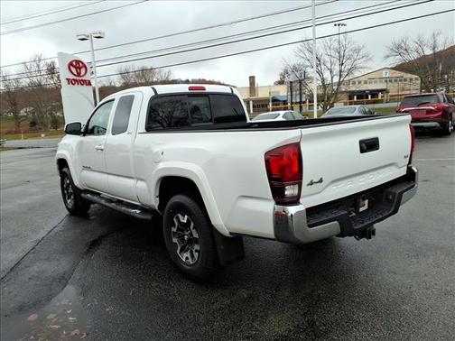 2018 Toyota Tacoma SR5